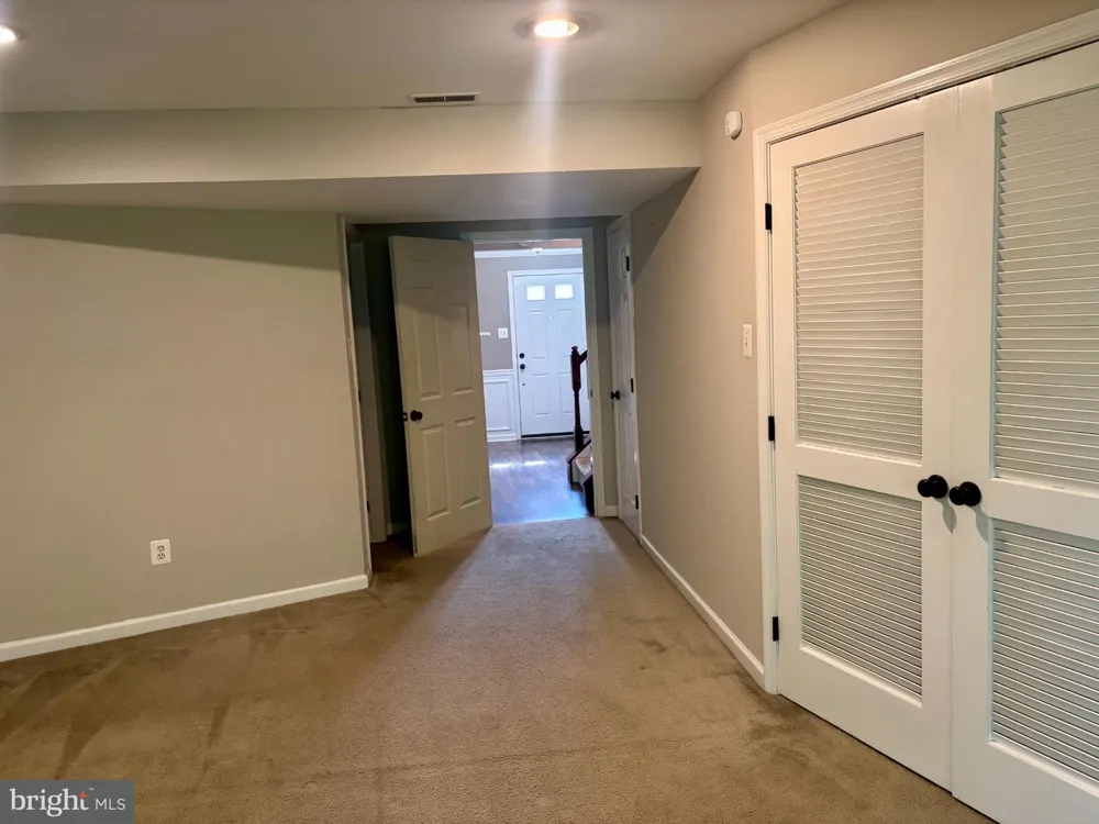 4606 JASMINE DRIVE Center, PA 18034