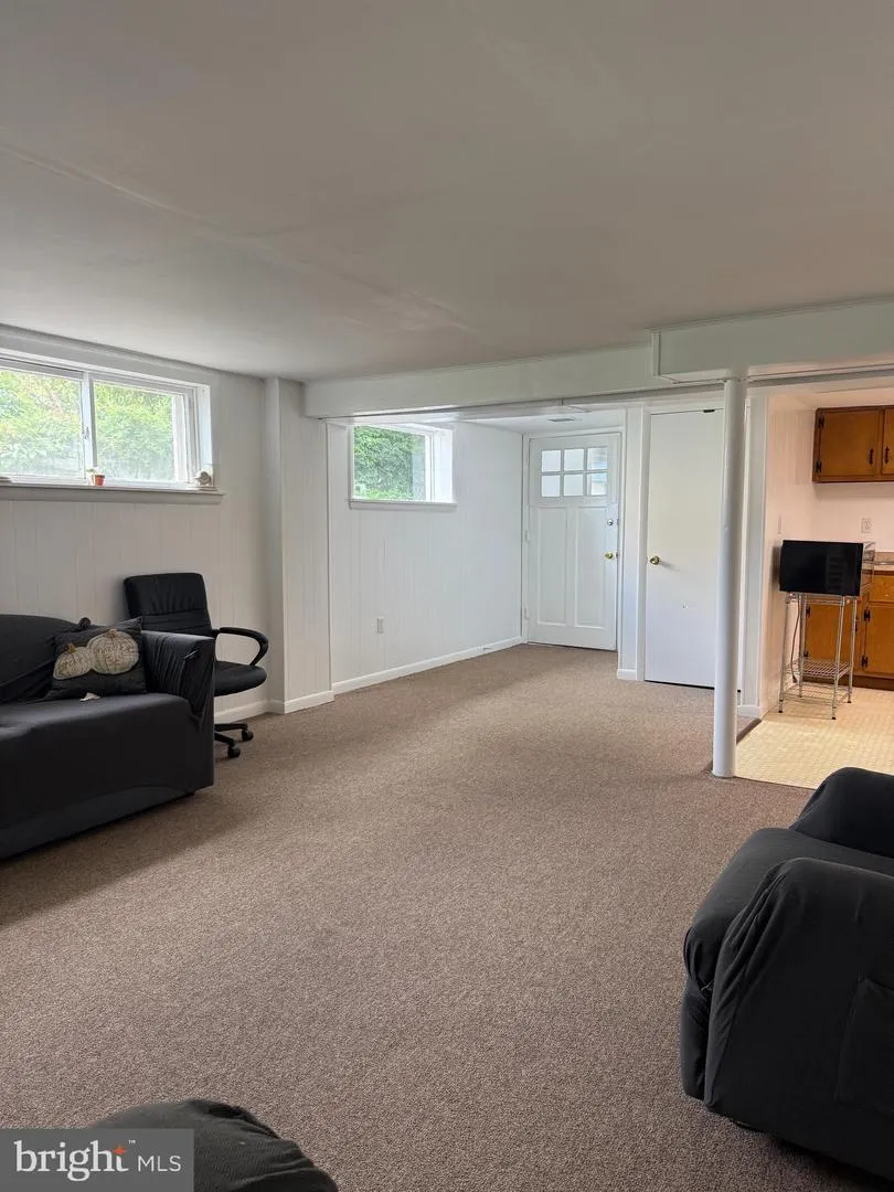 286 RICHARD BASSETT ROAD Dover, DE 19904