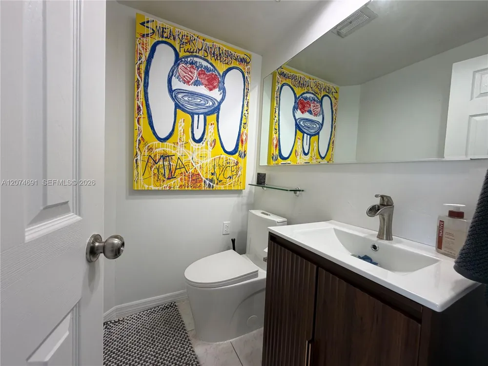 3111 Ocean Dr #1611 Hollywood, FL 33019