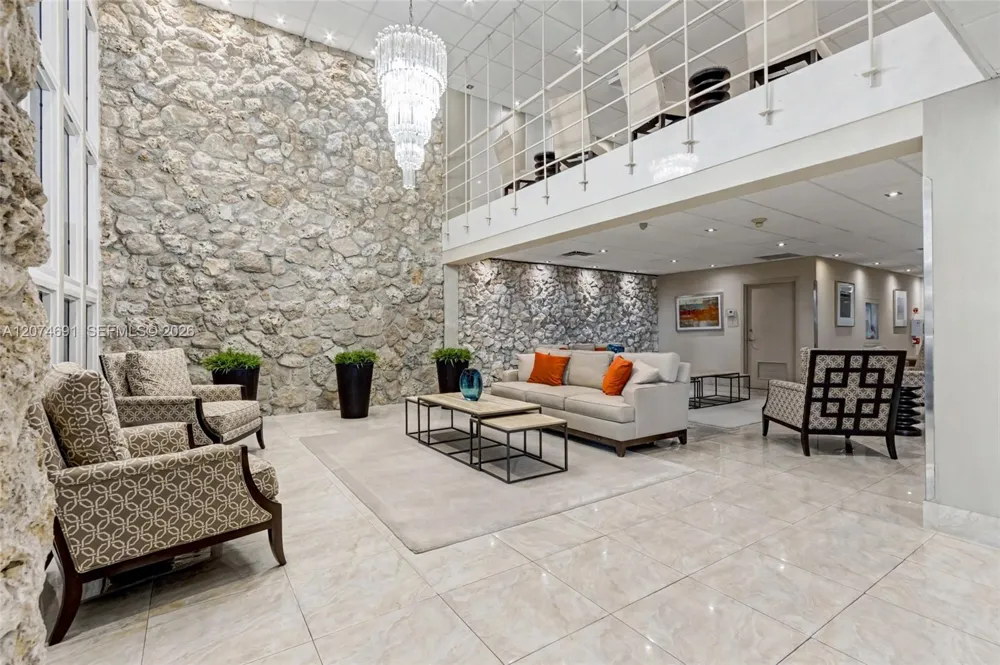 3111 Ocean Dr #1611 Hollywood, FL 33019