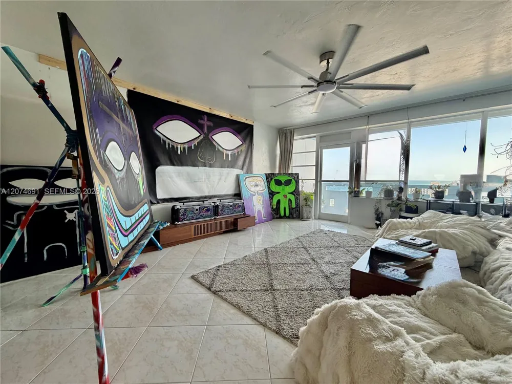 3111 Ocean Dr #1611 Hollywood, FL 33019