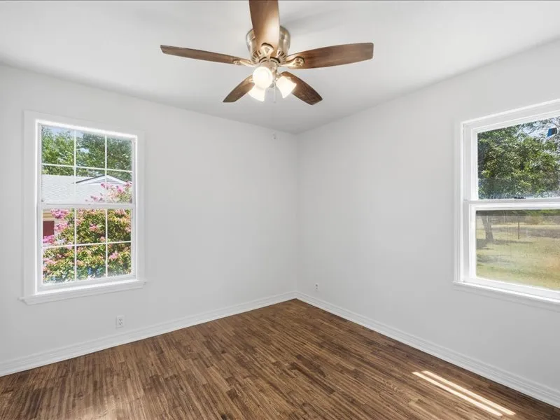 102 W 43rd Street S Sand Springs, OK 74063