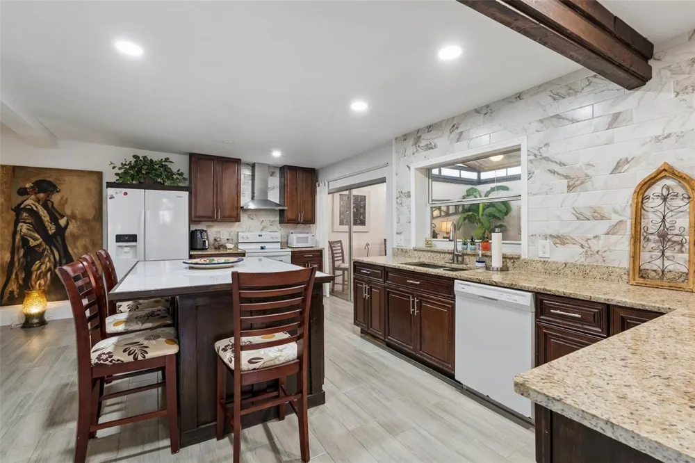 638 SAUSALITO BOULEVARD #B5 Casselberry, FL 32707