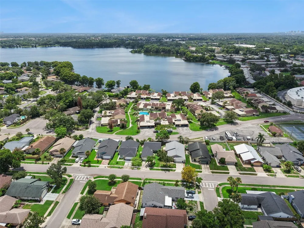 638 SAUSALITO BOULEVARD #B5 Casselberry, FL 32707