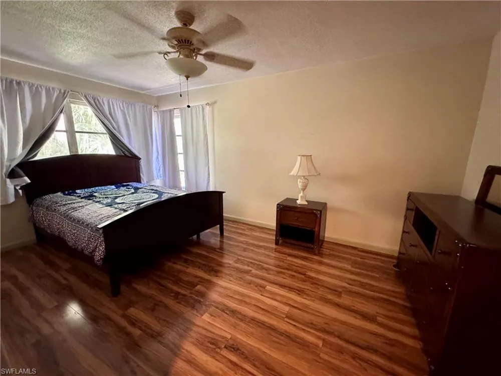 22215 Oneida Avenue Port Charlotte, FL 33952