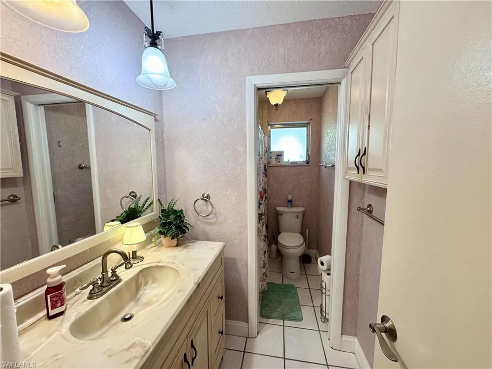 22215 Oneida Avenue Port Charlotte, FL 33952