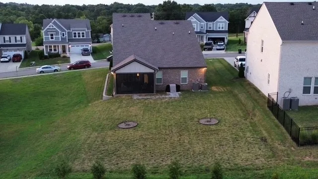 1806 Ableson Way Columbia, TN 38401