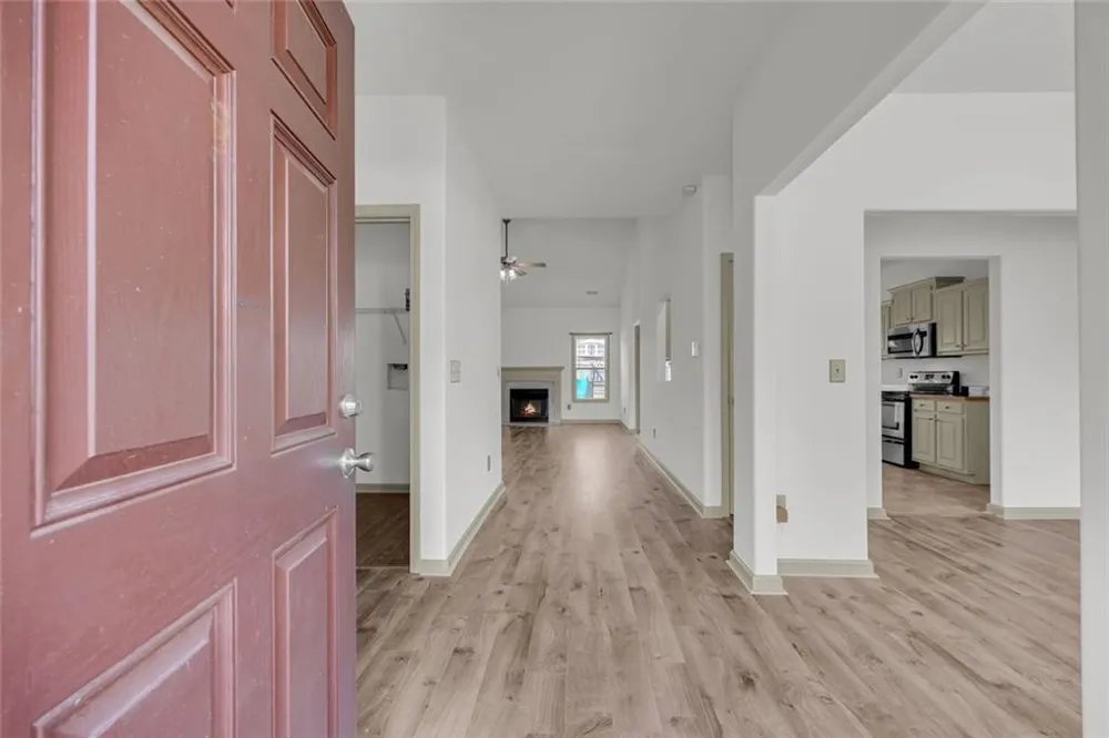 1412 Silvergate Way Winder, GA 30680