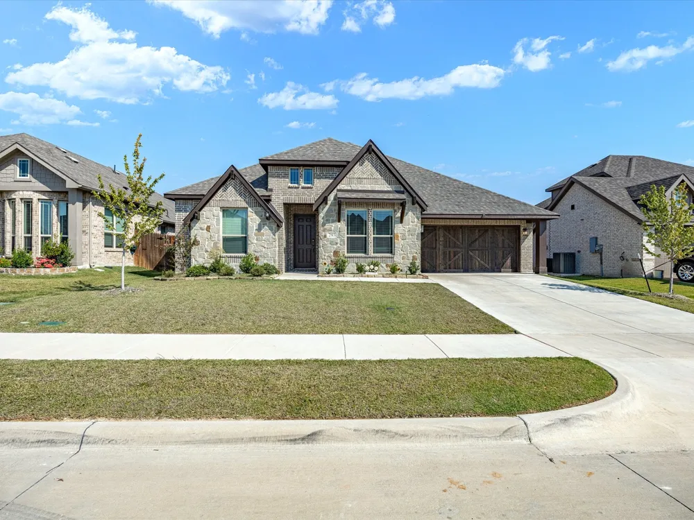 293 Resting Place Road Waxahachie, TX 75165
