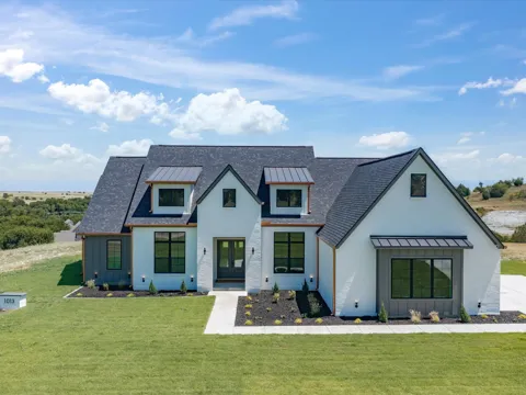 1013 Bear Creek Ranch Rd