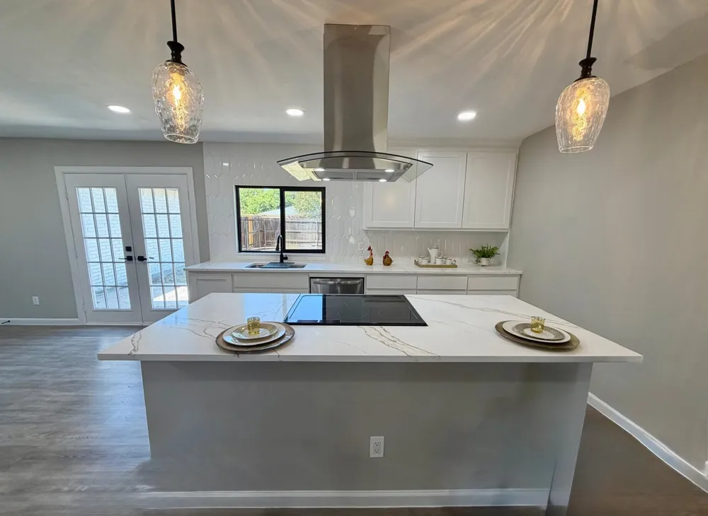 1810 Sandra Lane Grand Prairie, TX 75052