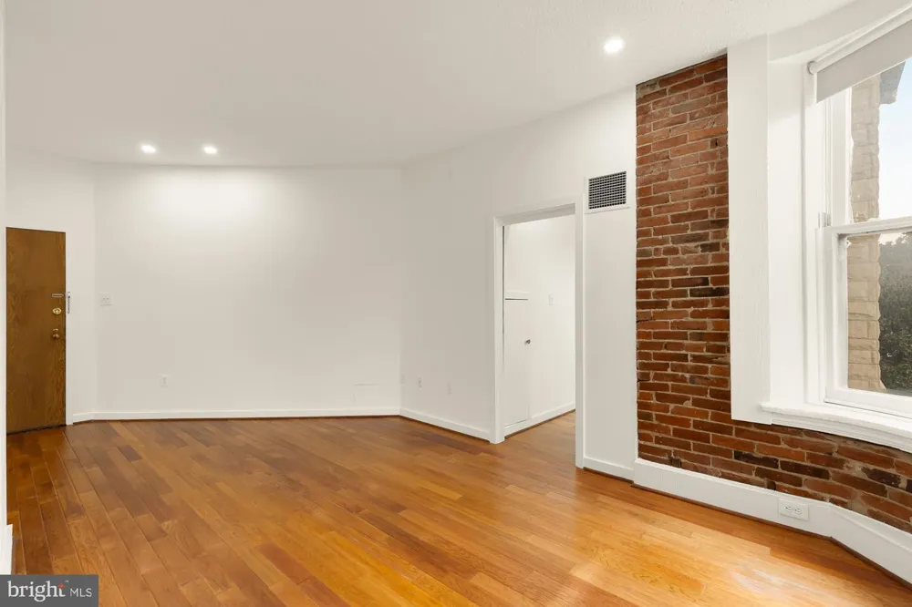 1615 Q STREET NW #202 Washington, DC 20009
