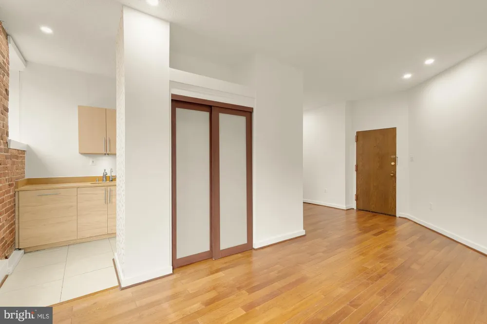 1615 Q STREET NW #202 Washington, DC 20009
