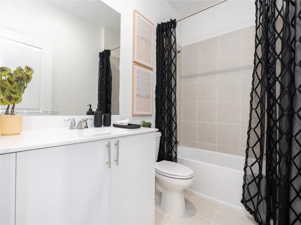 27307 SW 159 CT Miami, FL 33031