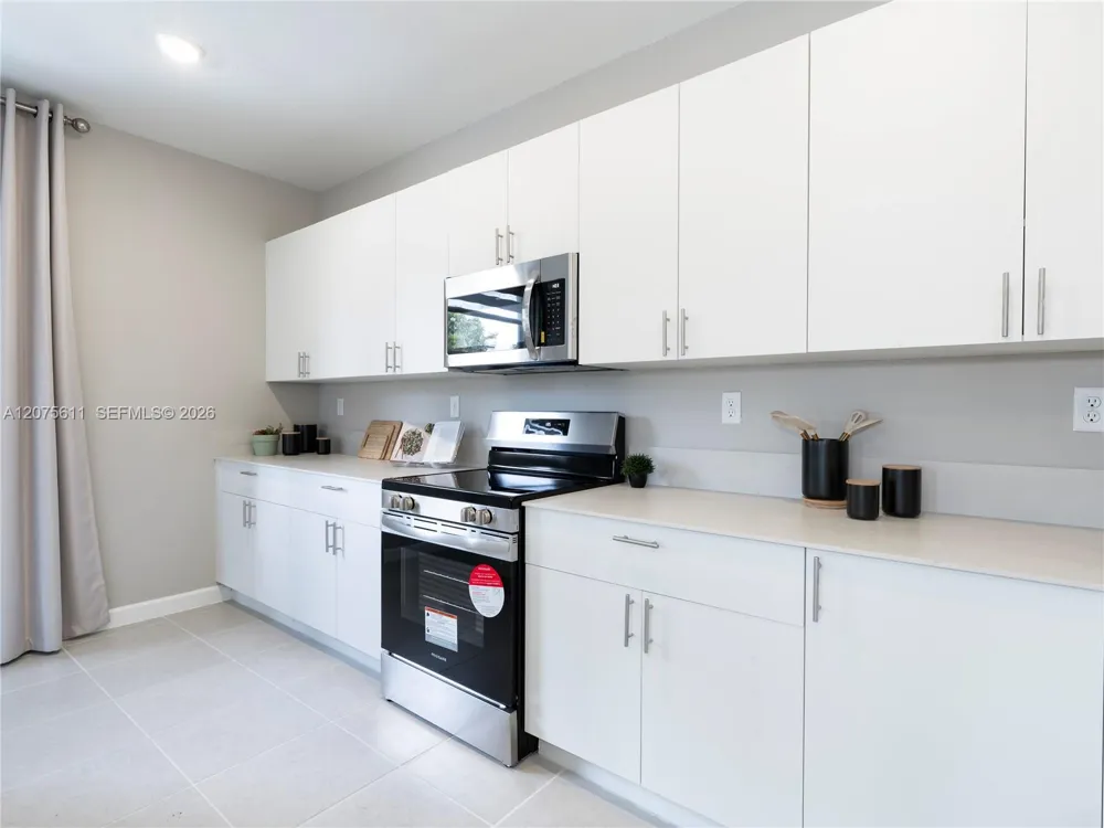 27307 SW 159 CT Miami, FL 33031