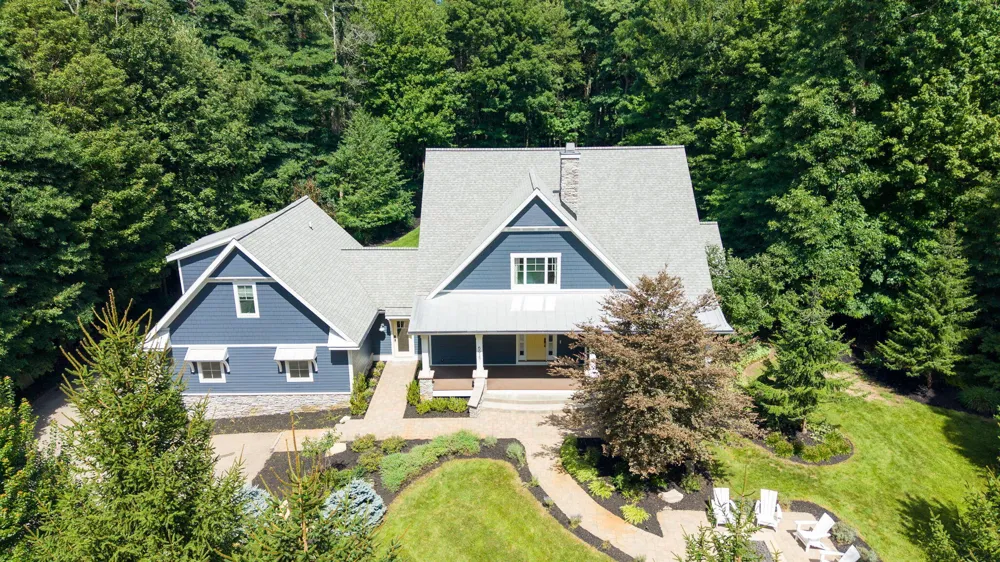 6927 Old Owl Drive Fennville, MI 49408