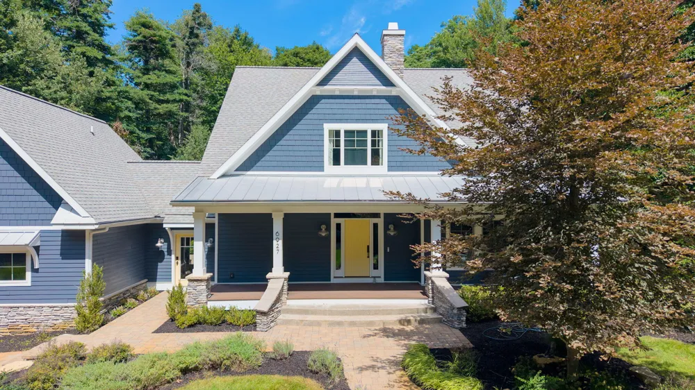 6927 Old Owl Drive Fennville, MI 49408