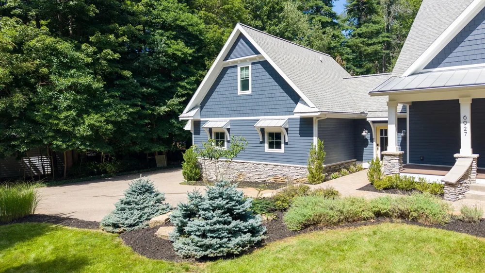 6927 Old Owl Drive Fennville, MI 49408