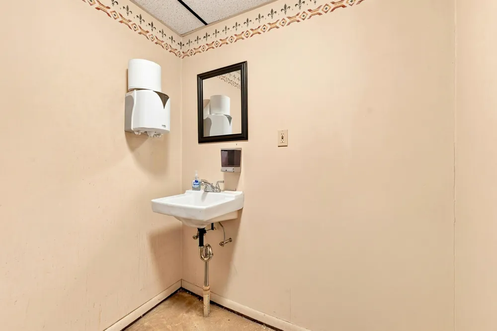 55431 Franklin Drive Three Rivers, MI 49093