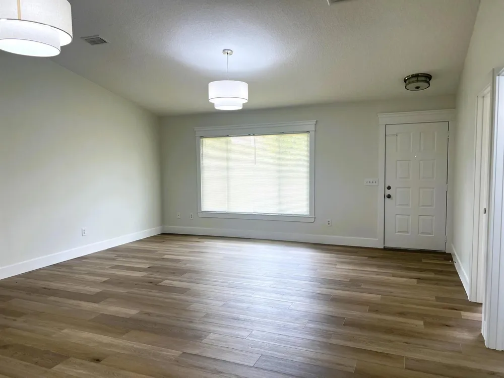 7105 NORTH BOULEVARD Fort Pierce, FL 34951
