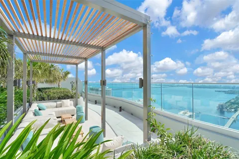 1400 Biscayne Blvd #1706