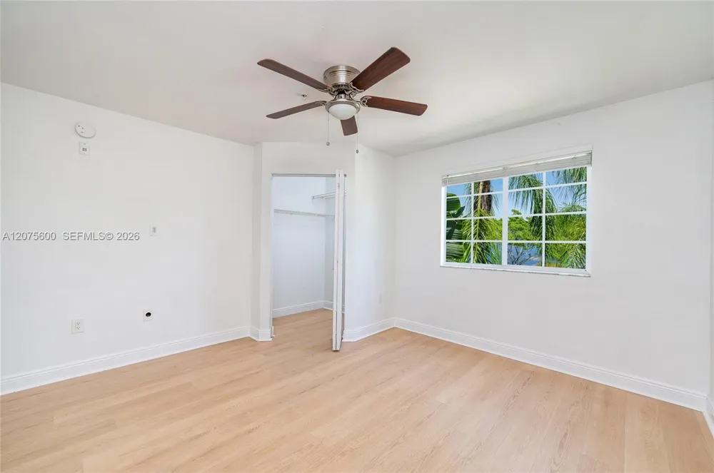11145 SW 6th St #302 Pembroke Pines, FL 33025