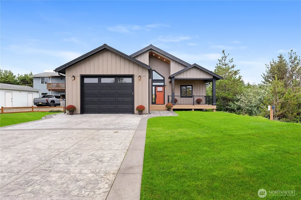 31604 G STREET Ocean Park, WA 98640