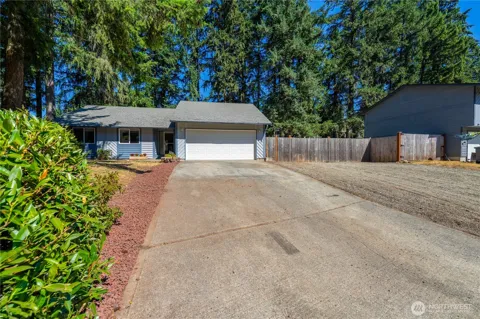 6419 163rd Street Ct E