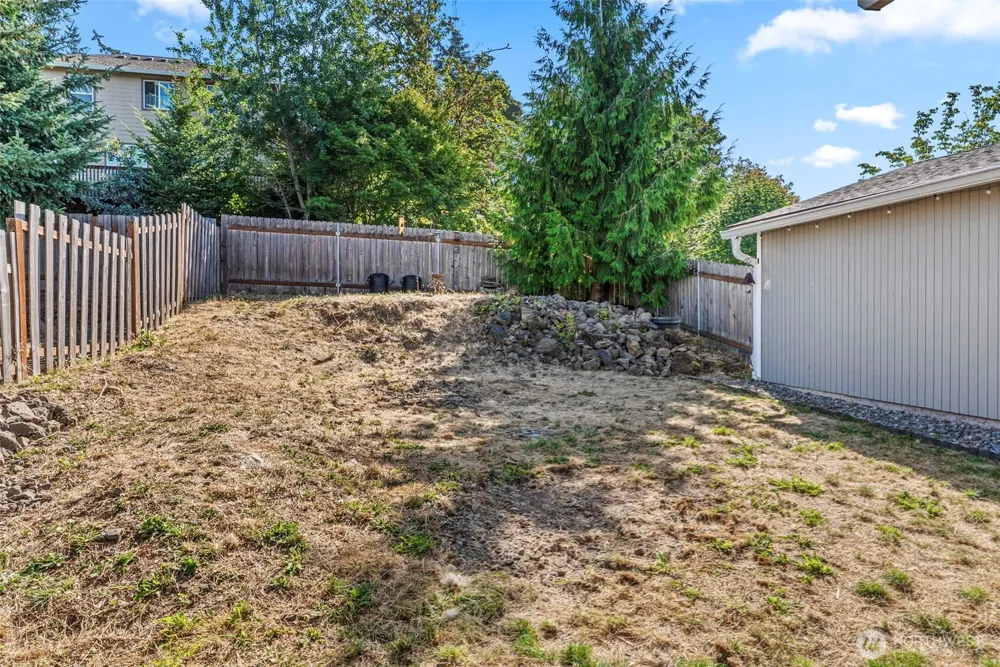 428 S 2nd Place Kalama, WA 98625