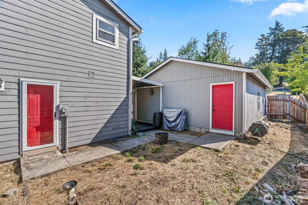 428 S 2nd Place Kalama, WA 98625