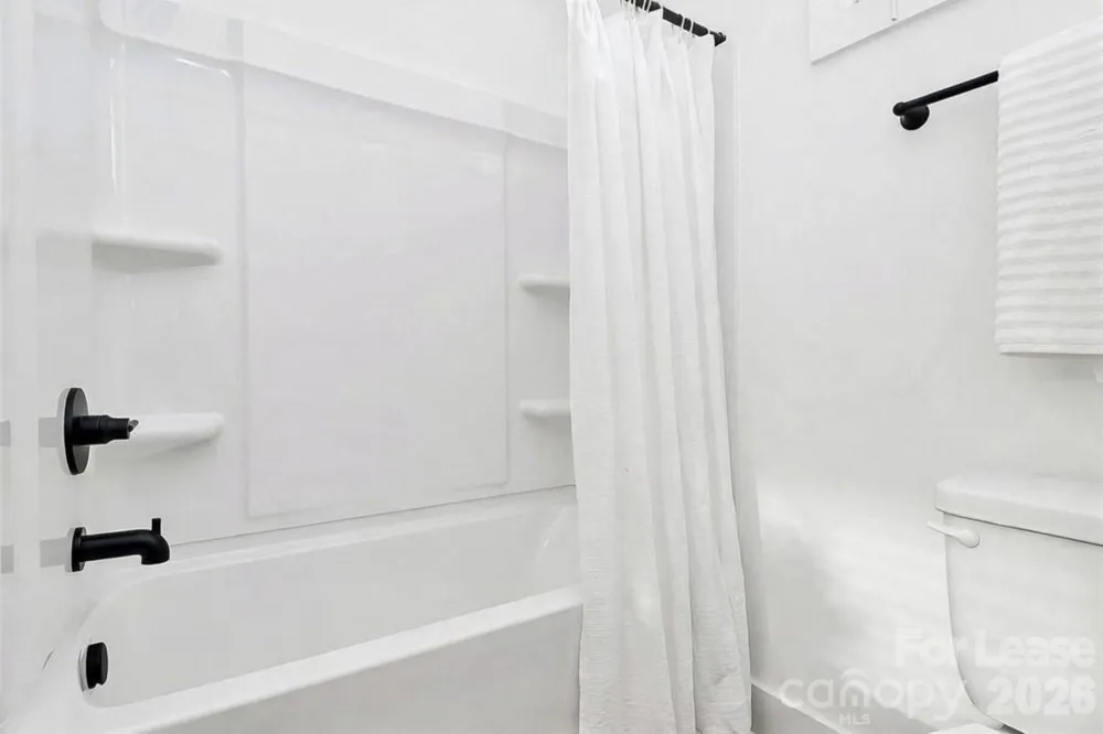 3422 Brookshire Boulevard Charlotte, NC 28216