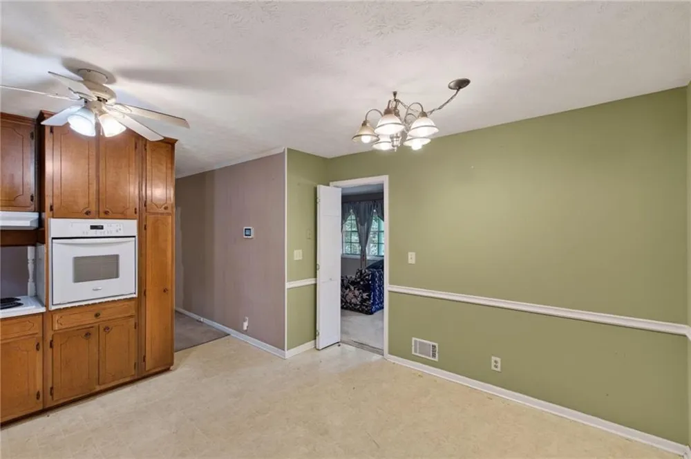 15 Highlane Drive Stockbridge, GA 30281