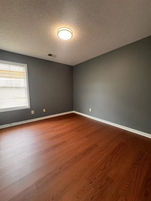 4011 Village Main Street Loganville, GA 30052