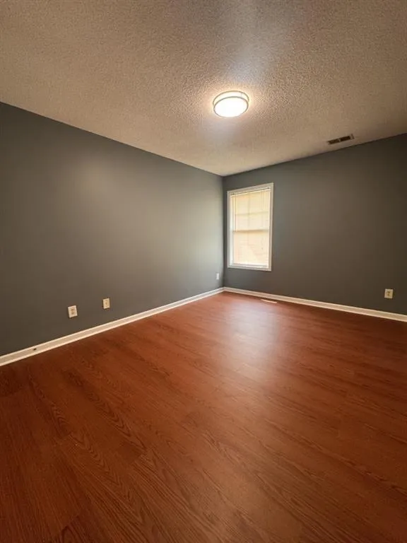 4011 Village Main Street Loganville, GA 30052