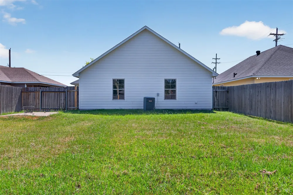 503 Oak Ridge Drive Benton, LA 71006
