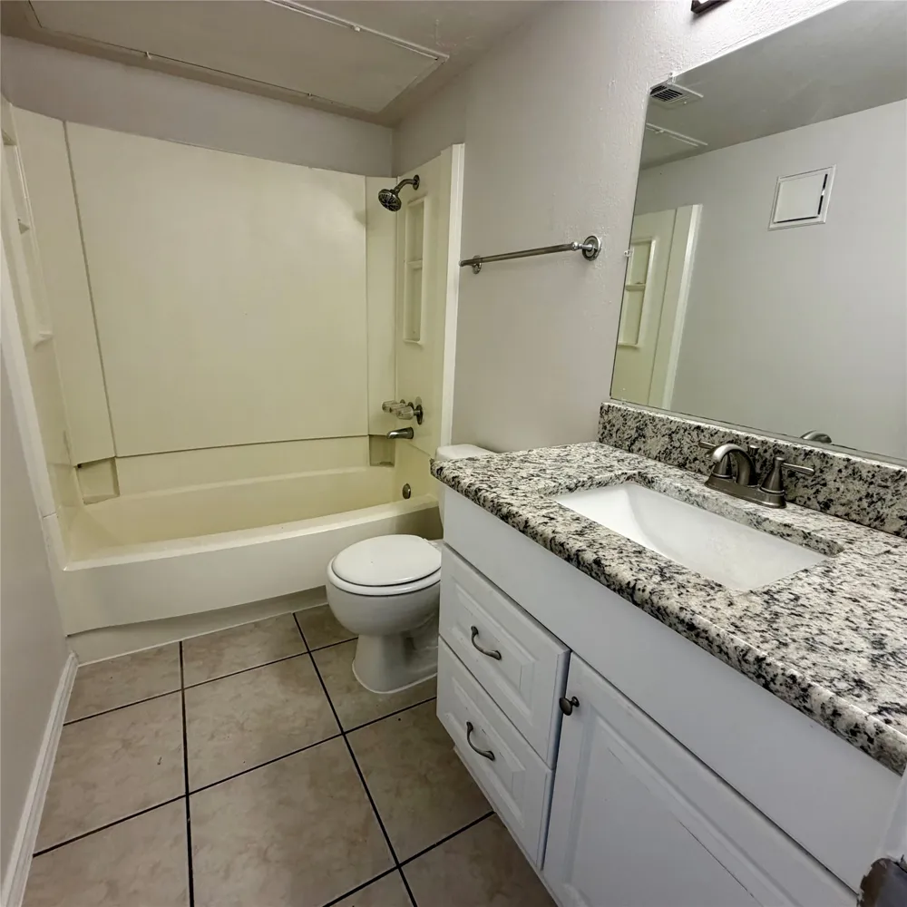 4492 Chaha Road #201 Garland, TX 75043
