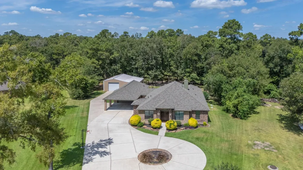 27807 Live Oak View Court Huffman, TX 77336