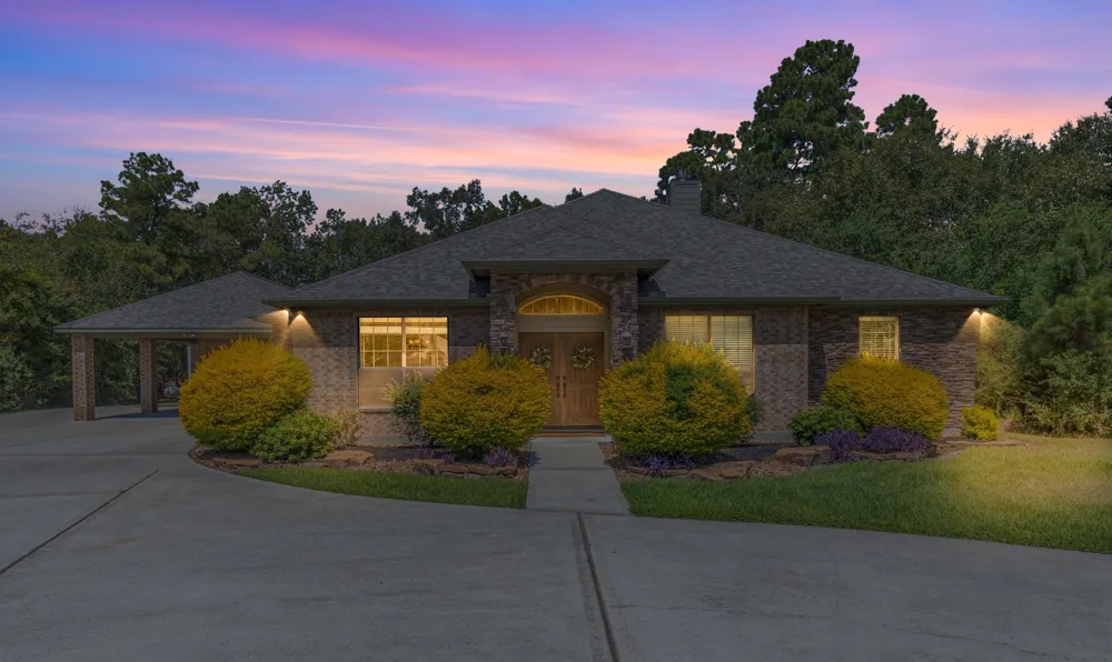 27807 Live Oak View Court Huffman, TX 77336