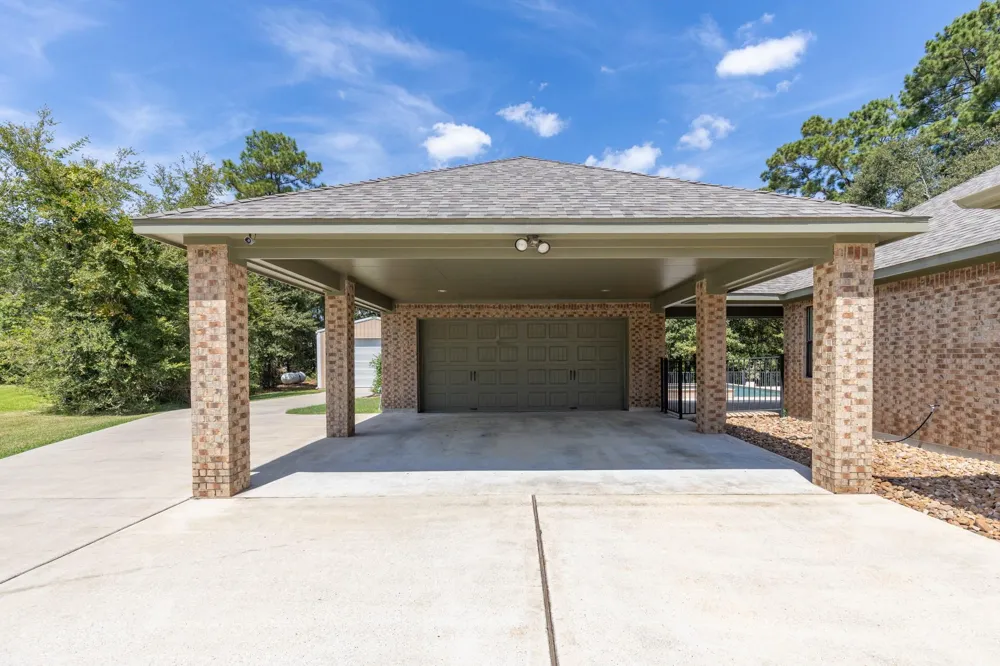 27807 Live Oak View Court Huffman, TX 77336