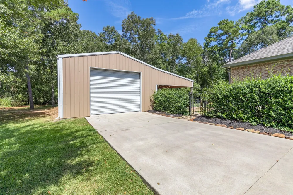 27807 Live Oak View Court Huffman, TX 77336