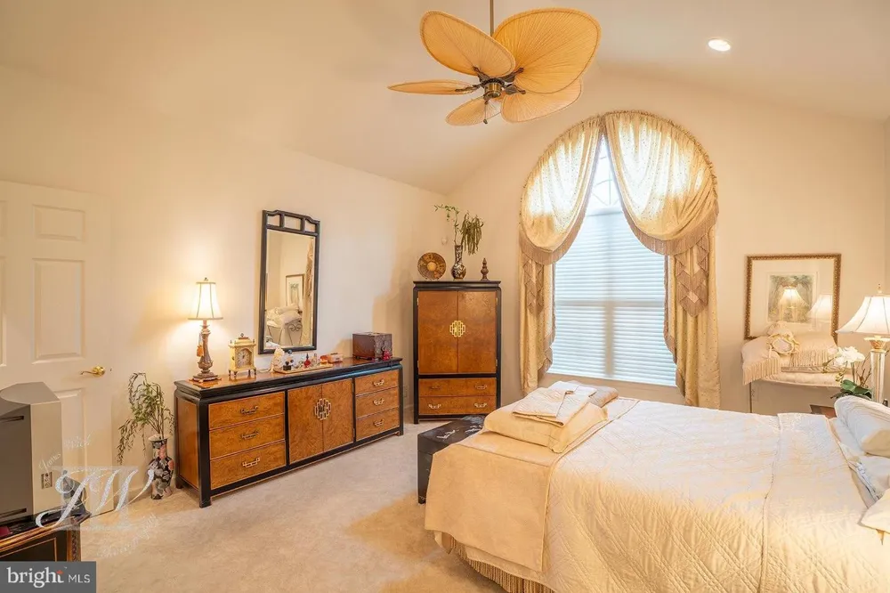 126 FAIRWAY DRIVE #141 Warminster, PA 18974