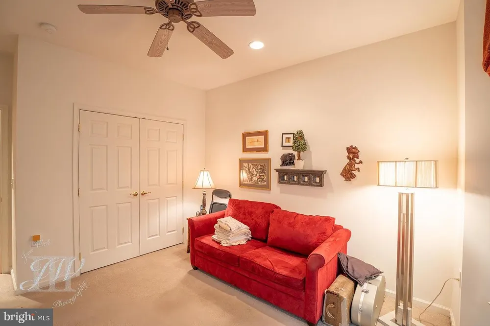 126 FAIRWAY DRIVE #141 Warminster, PA 18974