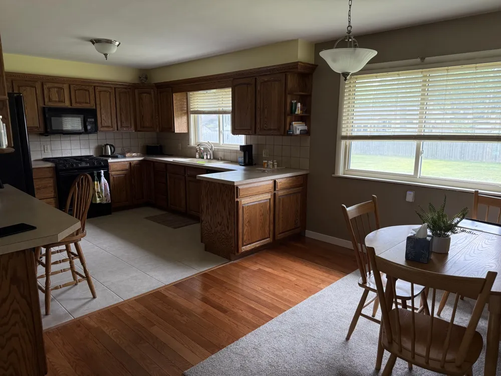 925 Wendover Boulevard Norton Shores, MI 49441