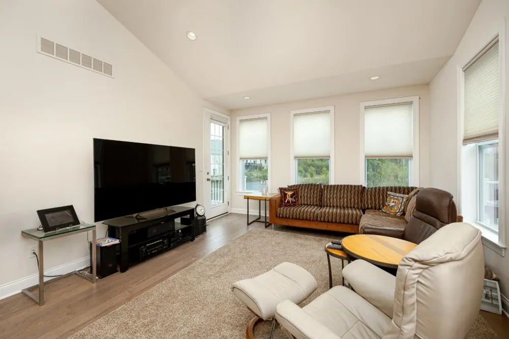 3031 Spurway Drive Ann Arbor, MI 48105