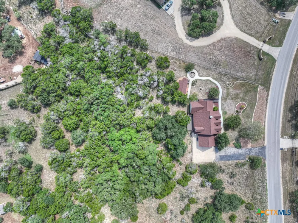 204 Falling Hills New Braunfels, TX 78132