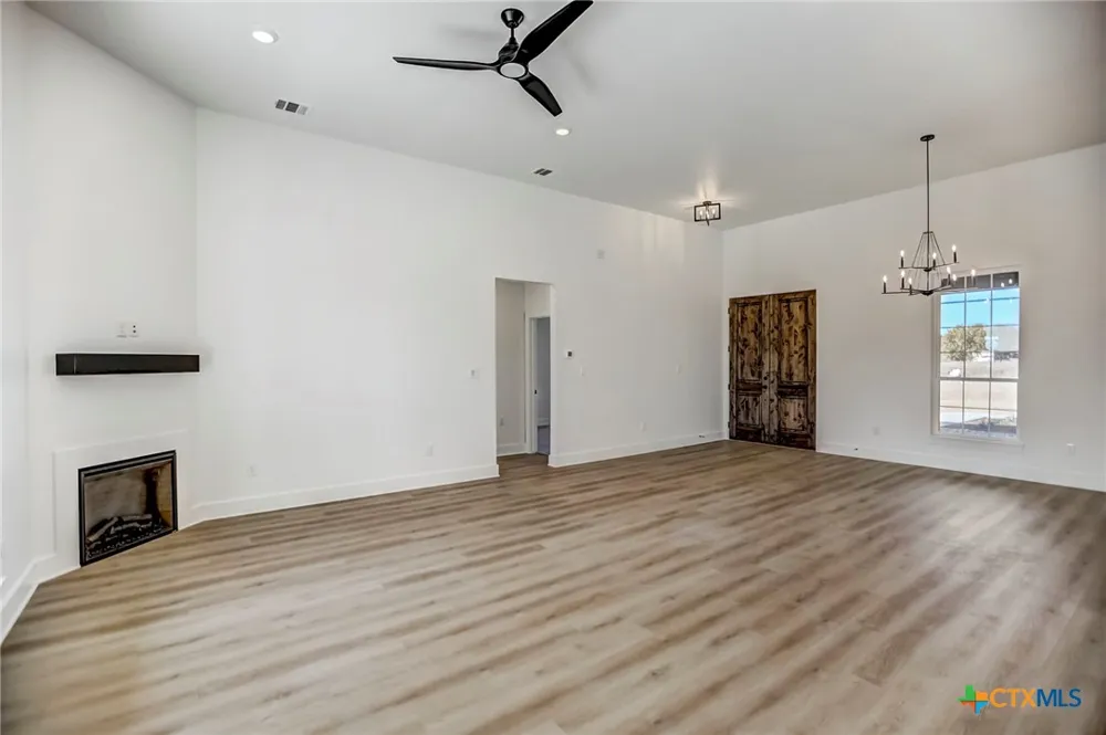 4049 Integrity Lane Salado, TX 76571
