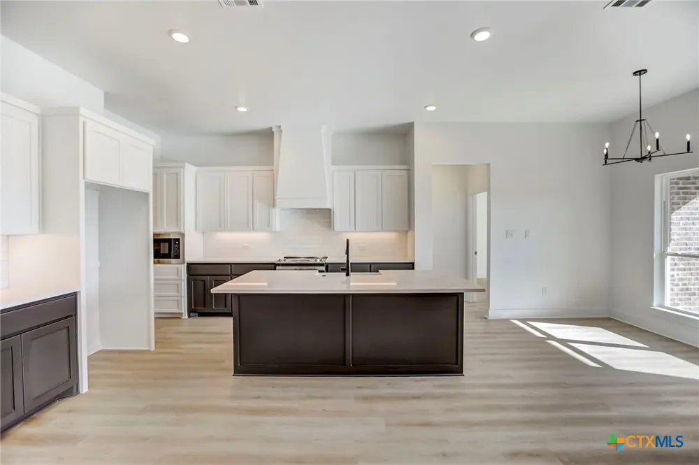 4049 Integrity Lane Salado, TX 76571