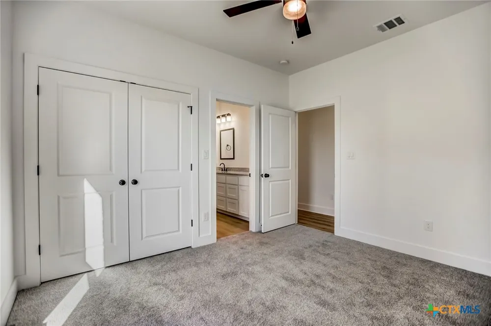 4049 Integrity Lane Salado, TX 76571