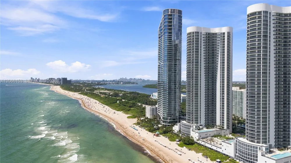 15811 Collins Ave #2802 Sunny Isles Beach, FL 33160