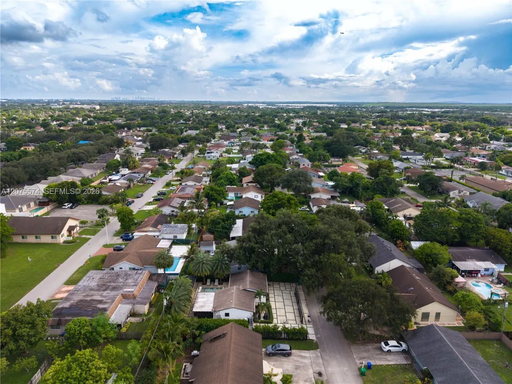 1721 SW 96th Ave Miramar, FL 33025